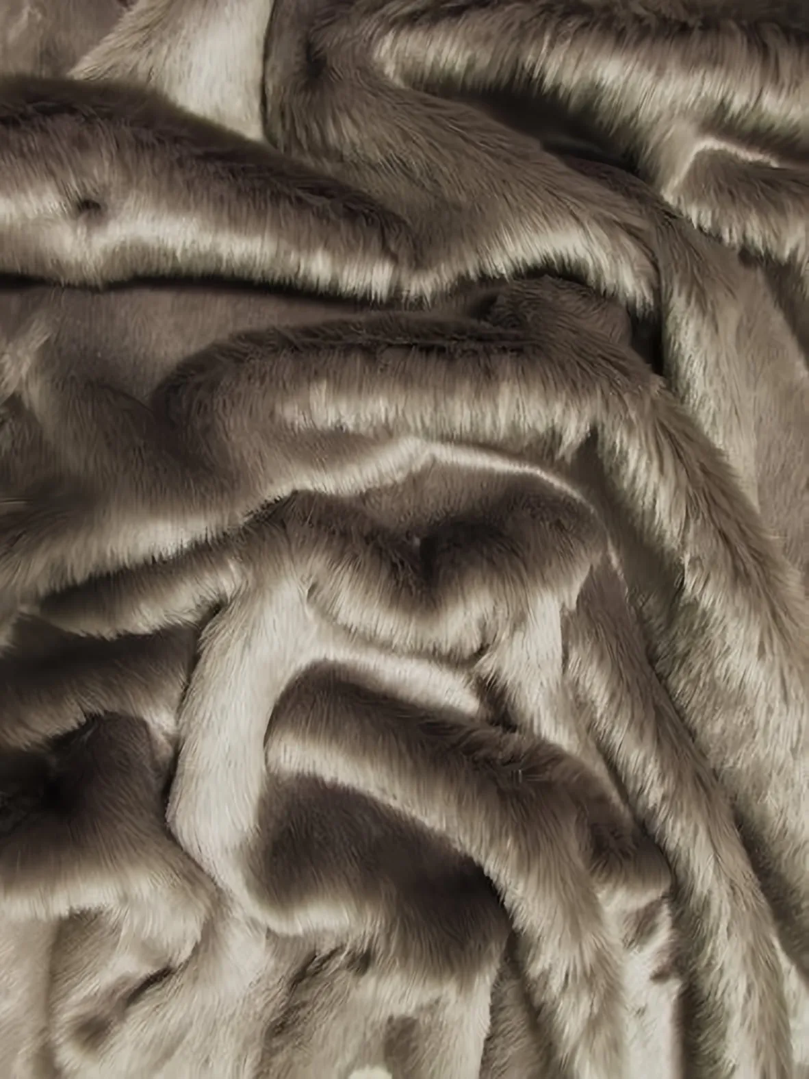 Short Shag Faux Fur Fabric / Pewter / Sold By The Yard (Closeout)