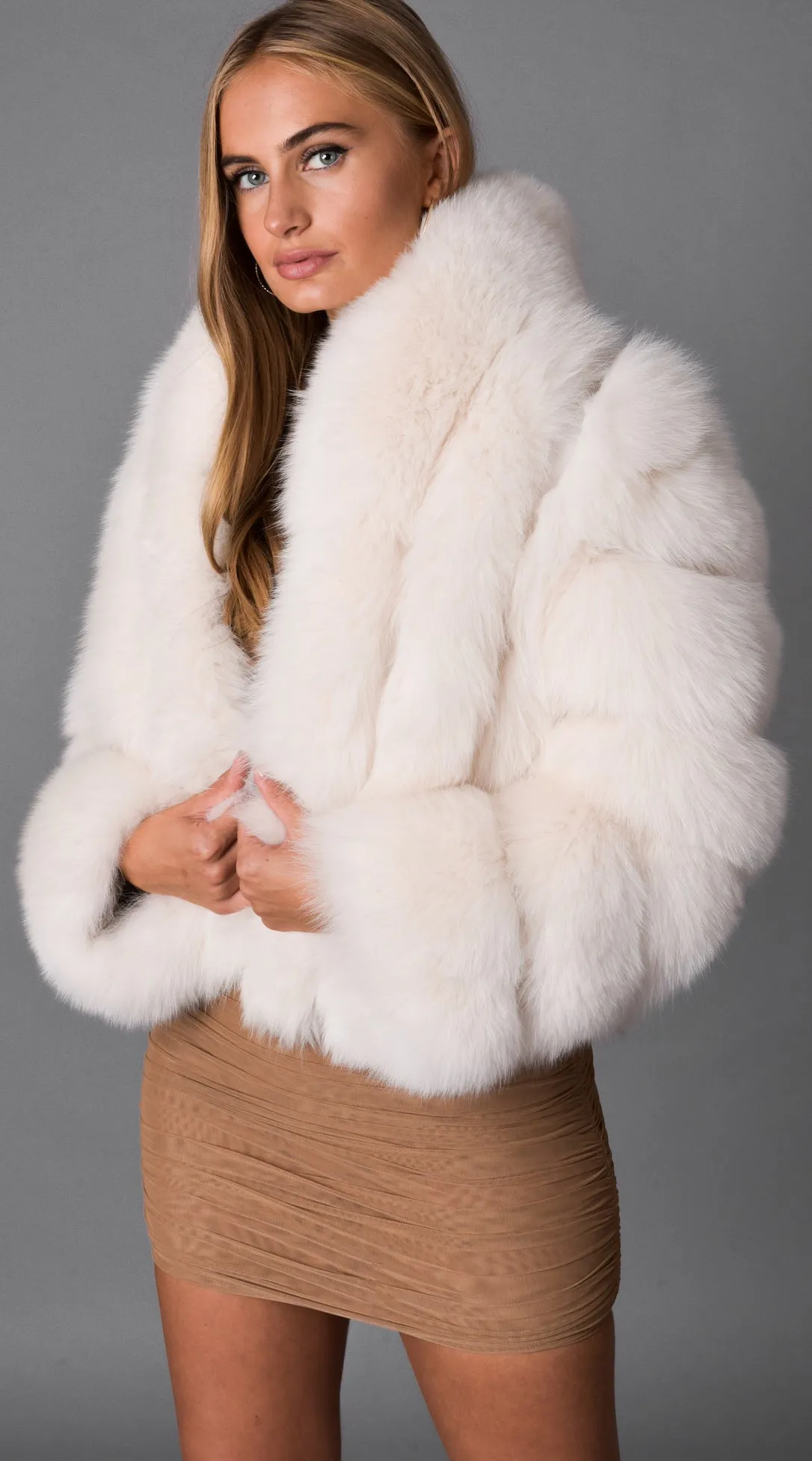 Supreme Luxy  Fox Fur Collared Coat - Coconut White