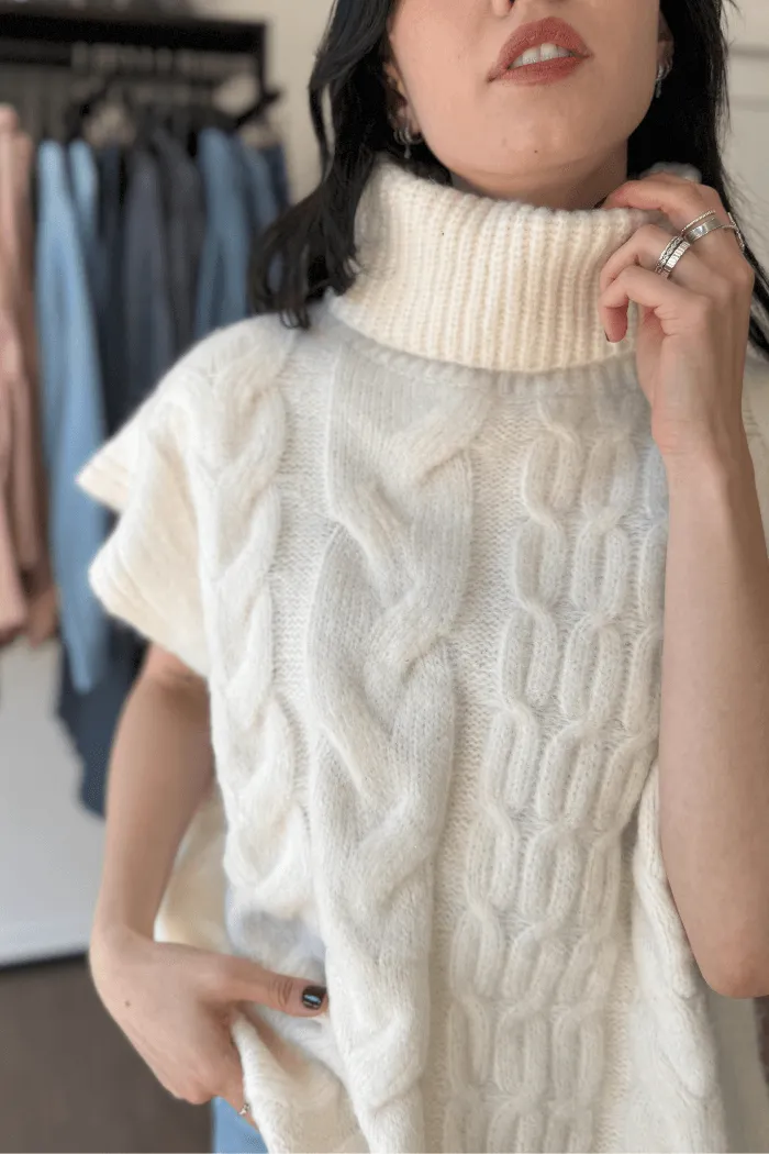 Turtleneck Cable Knit Sweater in Cream