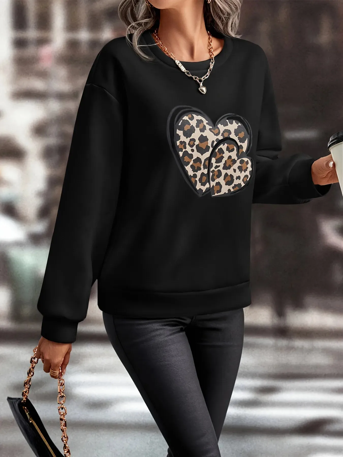 Women Trendy Casual Leopard Heart Graphic Print Streetwear Y2K Sweatshirts Female Autumn Fashion Loose Long Sleeve Pullover Tops